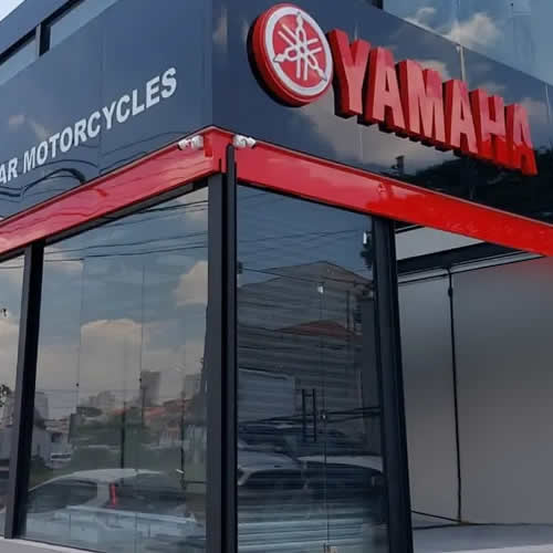 Fachada comercial em lona e letra caixa produzida em Americana SP pela Cbi Arte